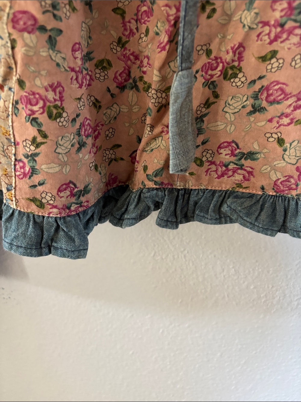 Patchwork Floral Tie-Front Crop Top in Cream, Blue and Pink - Picture 5 of 10